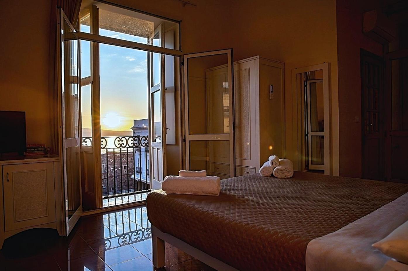 Hotel Della Piazza Pizzo  Exteriör bild